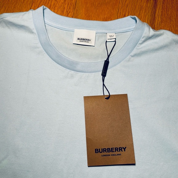Burberry Nylon Logo Strap Runway Tshirt, Brand New 🔥 - Picture 2 of 8